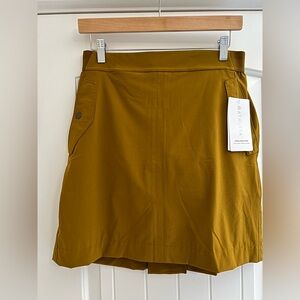 Athleta Golden Yellow Skirt, never worn